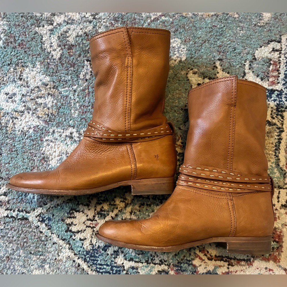 Frye Cara Pickstitch Mid Boot - Picture 3 of 9
